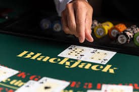 Galeri kategori permainan player 333 menampilkan slot, live casino, dan pasar sportsbook